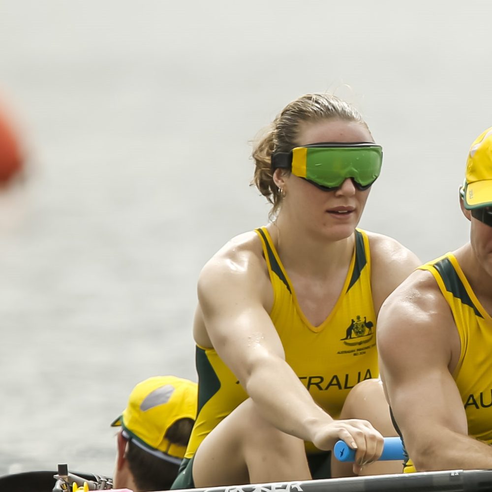 Female Para-rowing