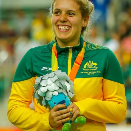 Reid storms to medal glory