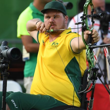Milne wins first archery medal in three decades
