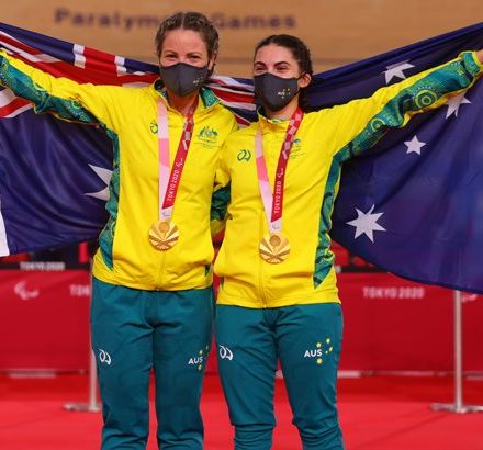 Cycling golden double kicks off Aussie medal count