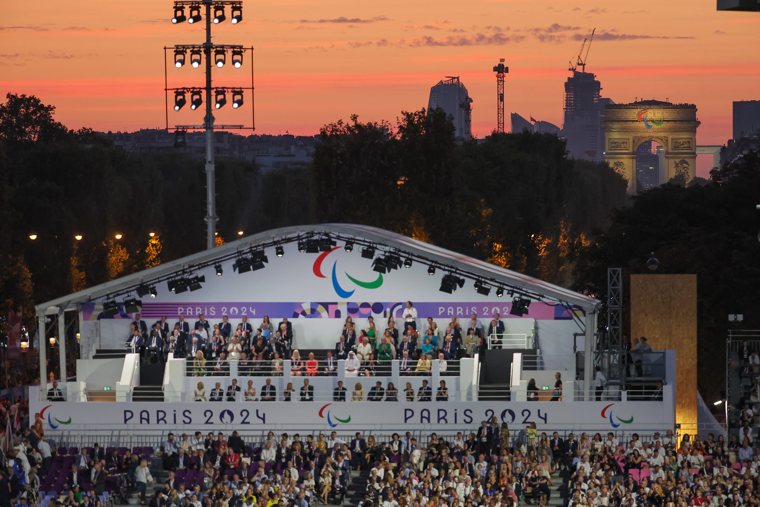 Australian Paralympic teams enjoys the 2024 Paris Paralympic games